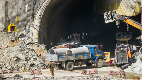  Rescue operation continues in Uttarakhand tunnel collapse incident