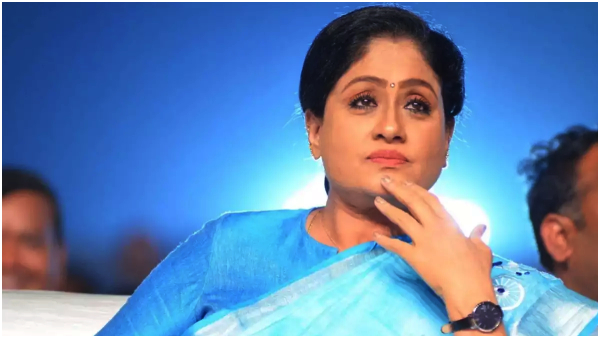 There are reports that BJP leader Vijayashanti is ready to join Congress