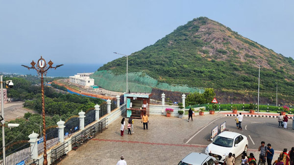 Committee identify Rushikonda resort to be CM YS Jagans camp office