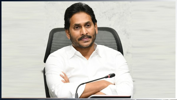 ys jagan good news to APSRTC employees, promotions with education qualifications before merger