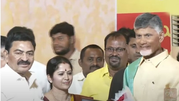YSRCP MLAs Sridevi and mekapati chandrasekhar reddy joins TDP on the presence of chandrababu