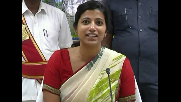 IAS officer Amrapali meets CM Revanth reddy to report her duty IAS officer Amrapali meets CM Revanth reddy to report her duty