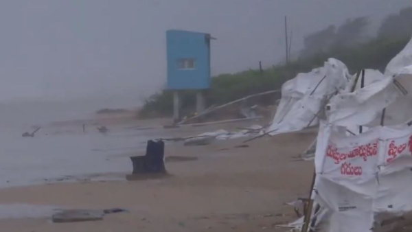 Cyclone Michaung set to landfall at Machilipatnam near Bapatla of Andhra Pradesh