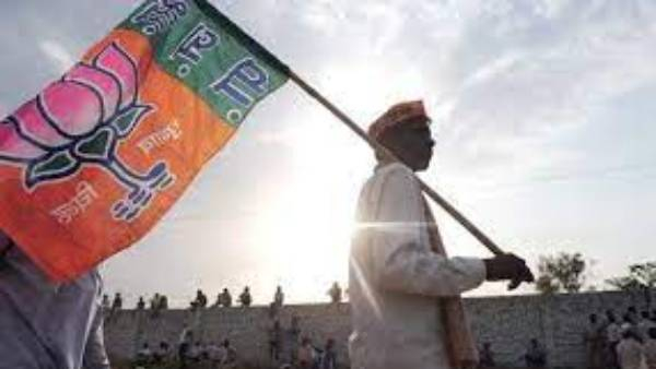 bjp disappointment in telangana elections; bandi sanjay change is the reason?