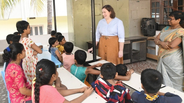 Pawan Kalyan christmas wishes to telugu people: Ana konidela in orphanage with children 