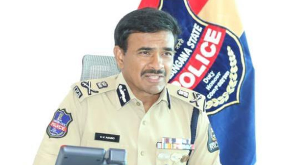 telangana government transfer of 20 ips officers in the state
