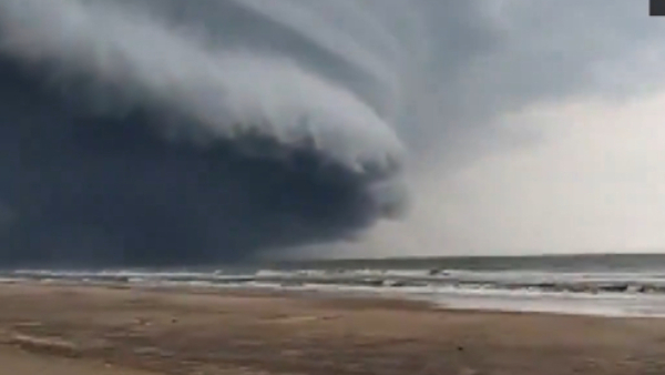 Cyclone Michaung live updates in telugu:Heavy rains in AP,govt on alert