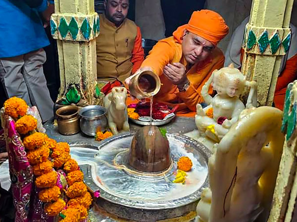 BJP MP and spiritual guru Mahant Balaknath who entered the Rajasthan Chief Minister race?