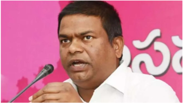 TSRTc officials sent notice to former mla jeevan reddys mall