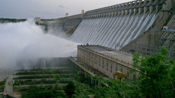 Nagarjunasagar Dam under CRPF forces; Central Home Ministry decision!!