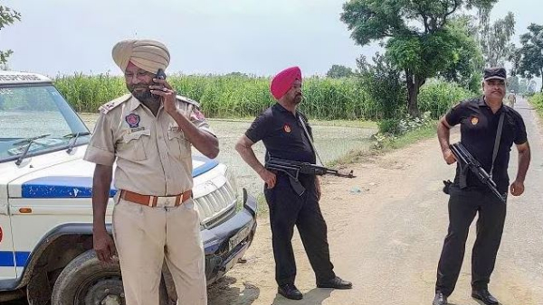 Punjab police killed a gangster who was doing drug trade and killing in an encounter Punjab police killed a gangster who was doing drug trade and killing in an encounter