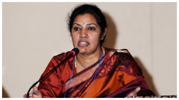 AP BJP Presdient Purandeswari Indirectly targets TDP and Janasena in Parvathipuram tour
