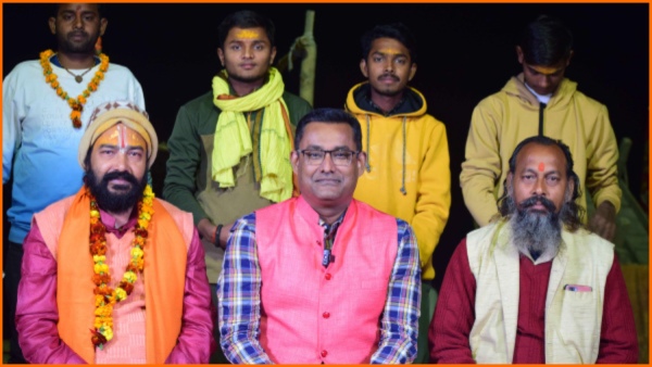 One India Exclusive: Glimpses Of The Evening Aarti at Iconic Sarayu Ghat Of Ayodhya