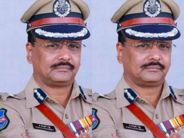 CM Revanth Reddy chose senior bureaucrat Sheshadri to head the crucial Chief Ministers Office CM Revanth Reddy chose senior bureaucrat Sheshadri to head the crucial Chief Ministers Office