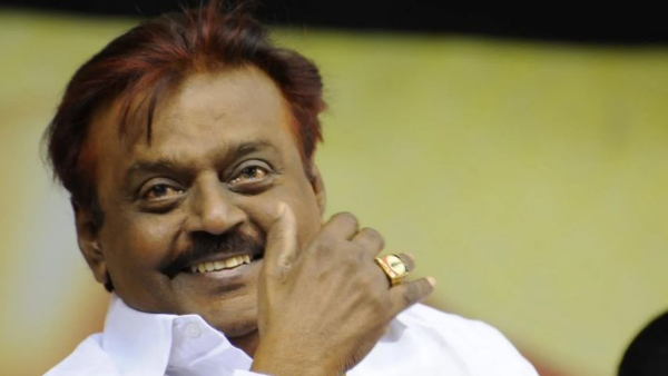 Chennai city police baton-charged fans at Vijayakanths funeral rally