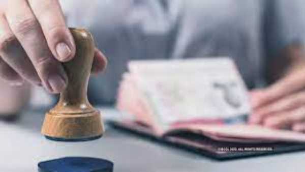 A visa consultancy in Gujarat cheated a young man by giving him a fake visa