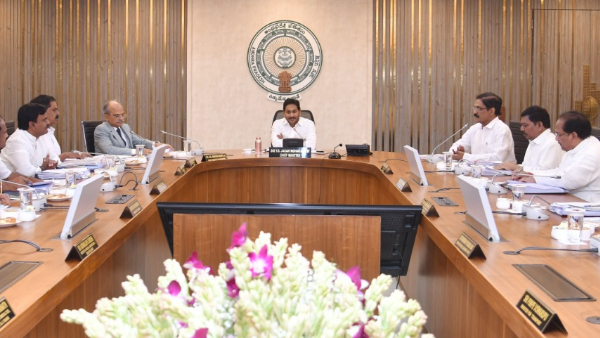 ap cabinet took key decisions including pension hike to 3k, arogya sri to 25k, light metro to vizag