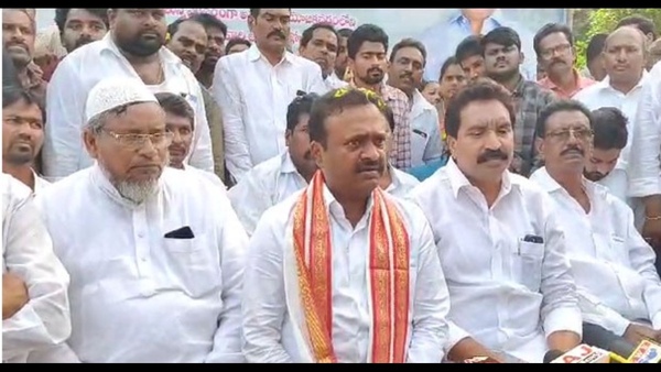 I will Janasena party soon: Vallabhaneni Balasouri