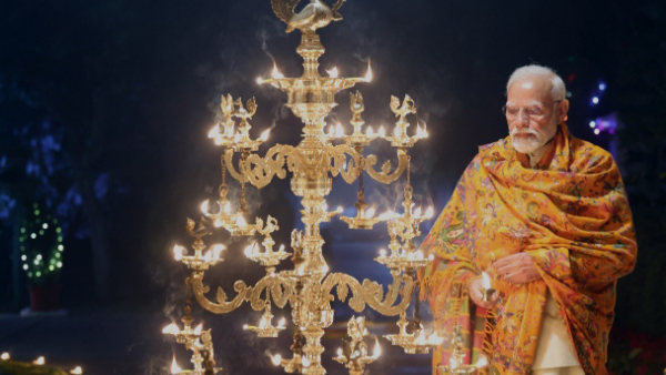 ram temple pran pratishtha: pm modi lights lamps; deepotsavam at sarayu river