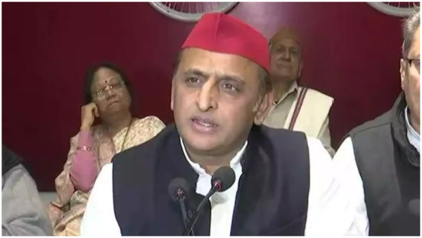 sp chief akhilesh yadav alloted 11 mp seats to congress amid nitish kumars shocker