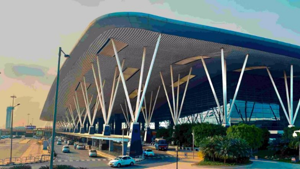A passenger threatened the authorities that there was a bomb in my bag at the Bengaluru airport A passenger threatened the authorities that there was a bomb in my bag at the Bengaluru airport