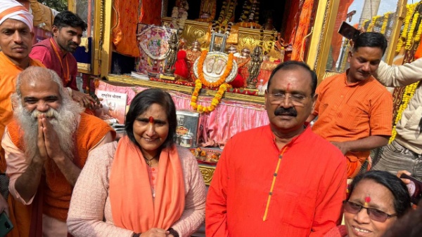 Ayodhya Ram Mandir: TTD chairman Bhumana Karunakar Reddy arrive Ayodhya Ayodhya Ram Mandir: TTD chairman Bhumana Karunakar Reddy arrive Ayodhya