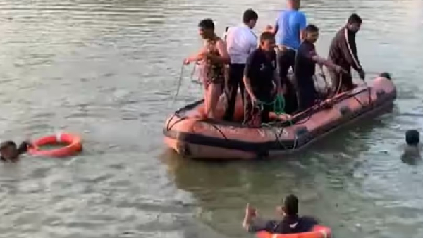 Boat Carrying Children Capsizes In Vadodara Lake, Eight Dead.