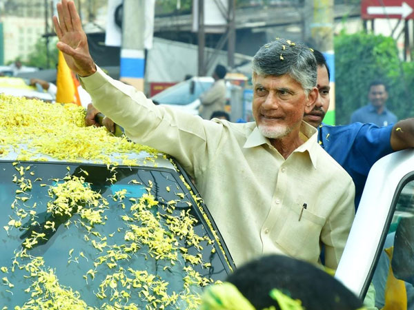 Supreme Court to pronounce judgement in Chandra Babu fiber net Case bail plea today Supreme Court to pronounce judgement in Chandra Babu fiber net Case bail plea today