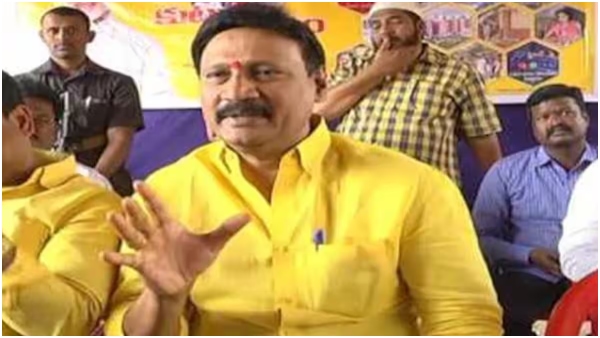 Kesineni Swetha met TDP MLA Gadde Rammohan