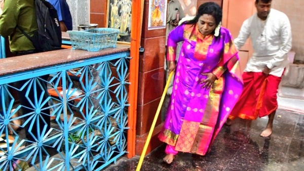 Ayodhya Ram Mandir: Guv Tamilisai participated in a cleanliness drive at Hanuman Temple Hyderabad