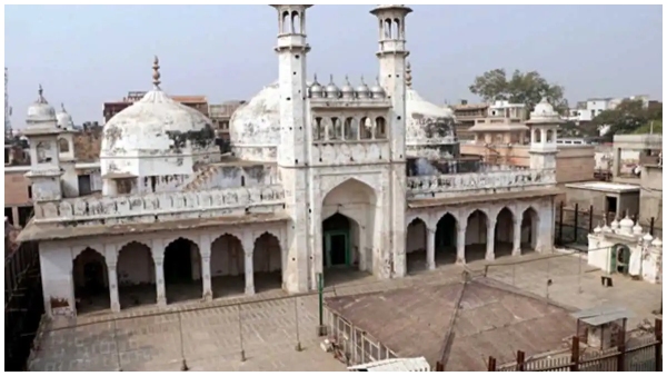 Gyanvapi case: Hindu side allowed to offer prayers at Vyas Ka Tekhana