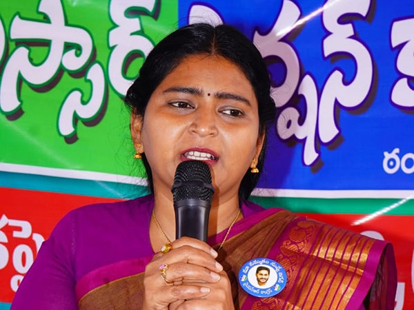 YSRCPs MLA Jonnalagadda Padmavathy made key remarks