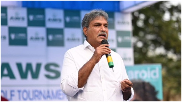 MP Kesineni hints on his contests in next Elections as independent from Vijayawada