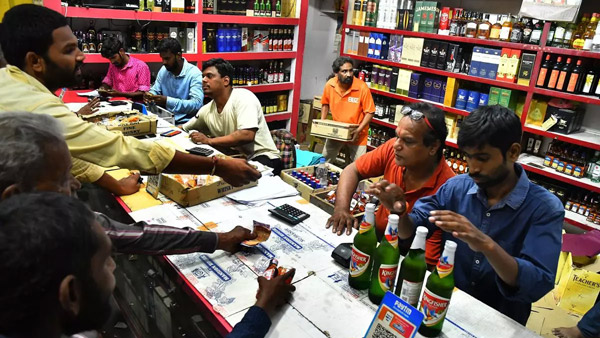 658 crores worth of liquor was sold in Telangana in three days 658 crores worth of liquor was sold in Telangana in three days