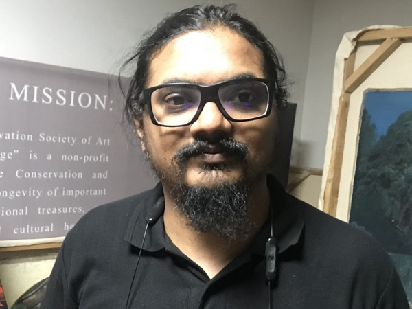 The wife filed a case against the director of sandalwood film for dowry harassment