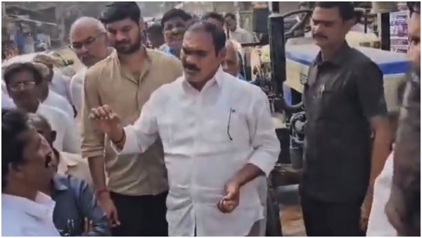 YSRCP MLC Thota Trimurthulu visits Mandapeta