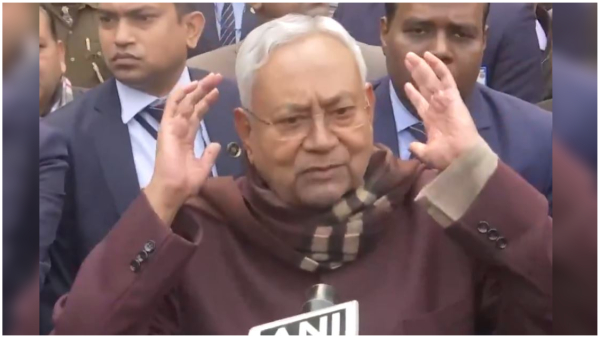 Not everything was alright, Nitish Kumar urged the Governor to dissolve the Bihar government