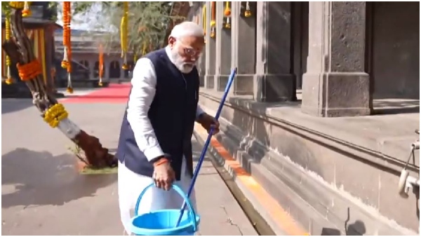 Ayodhya Ram Mandir: PM Modi Swachhata Abhiyan at the Kalaram temple in Nashik 