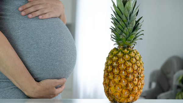 Can Pregnant women take pine apple in their diet,deets here