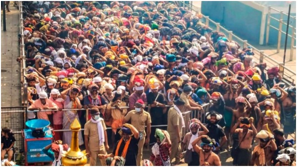 More than one lakh devotees visited Sabarimala Ayyappaswamy on New Years Day