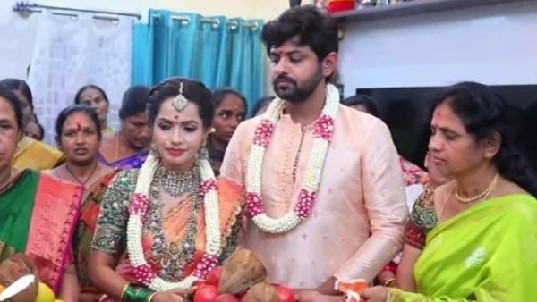 Karthikadeepam serial fame Monitha gets engaged secretly