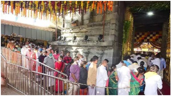 The crowd of devotees in Tirumala has reduced with Sankranti festival