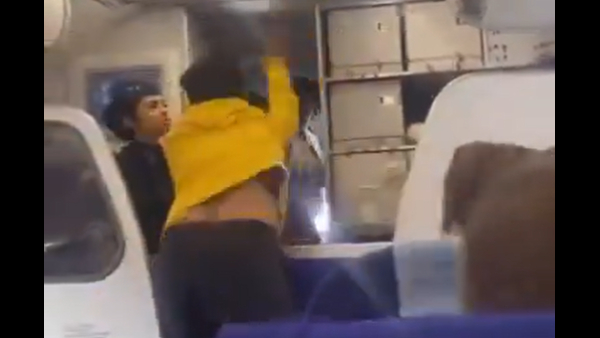 IndiGos Turbulent Tale: Assault on Pilot Adds to Flight Delay Misery,video goes viral