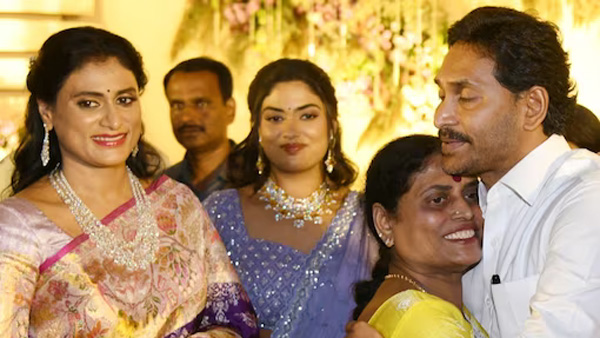 YS Vijayamma Chances to Campaign for YSRCP in next elections as Per reports