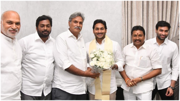 how kesineni nanis fate turned after joining ysrp? 