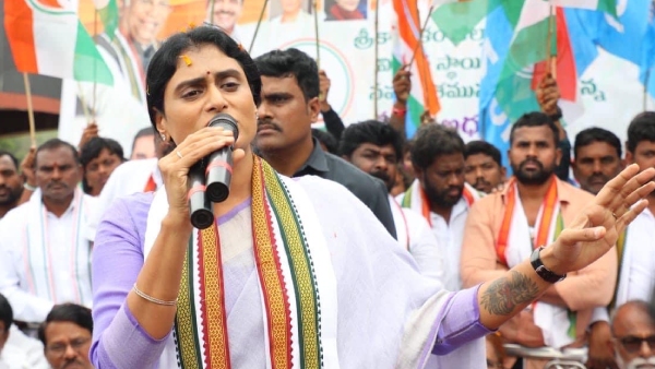 YS Sharmila life is in threat.. Security should be increased!!