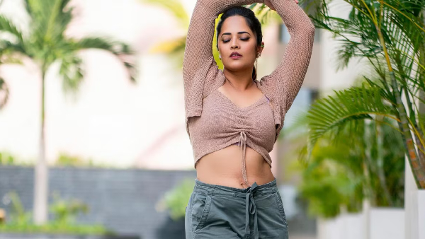 anchor anasuya latest photos