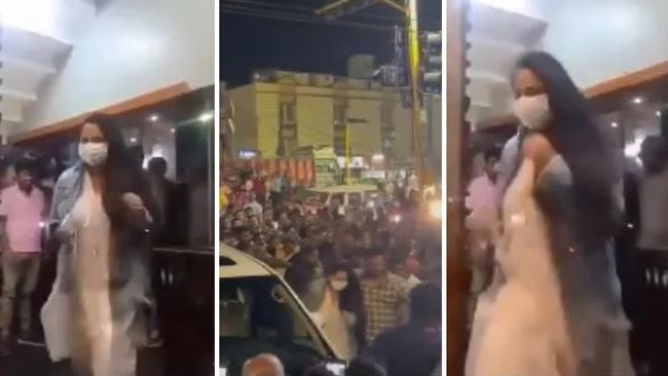  Local fans are competing to see the sweetie Anushka, who has gone to Odisha for a film shoot