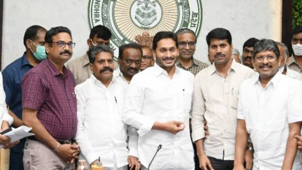 AP Govt to hold talks with Employees Association may announce IR and assurance on Arrears AP Govt to hold talks with Employees Association may announce IR and assurance on Arrears
