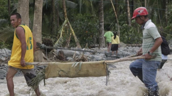  A couple who hugged each other until death and became corpses